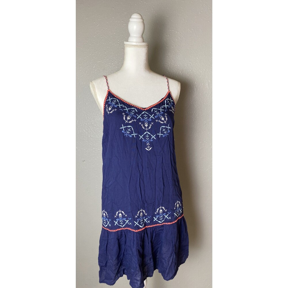 The Impeccable Pig Size Small Floral Embroidered Sleeveless Boho Dress